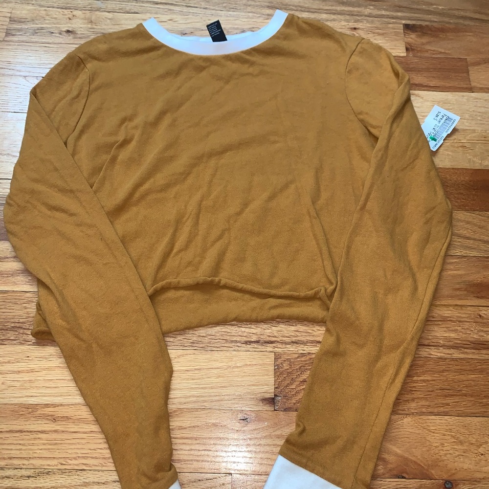 Long sleeve mustard colored crop top